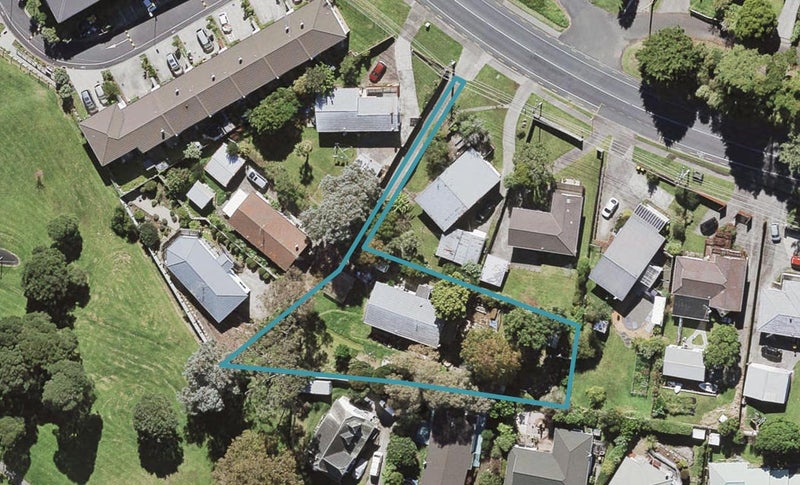 3 Triangle Road, Massey, Auckland - Carousel 1
