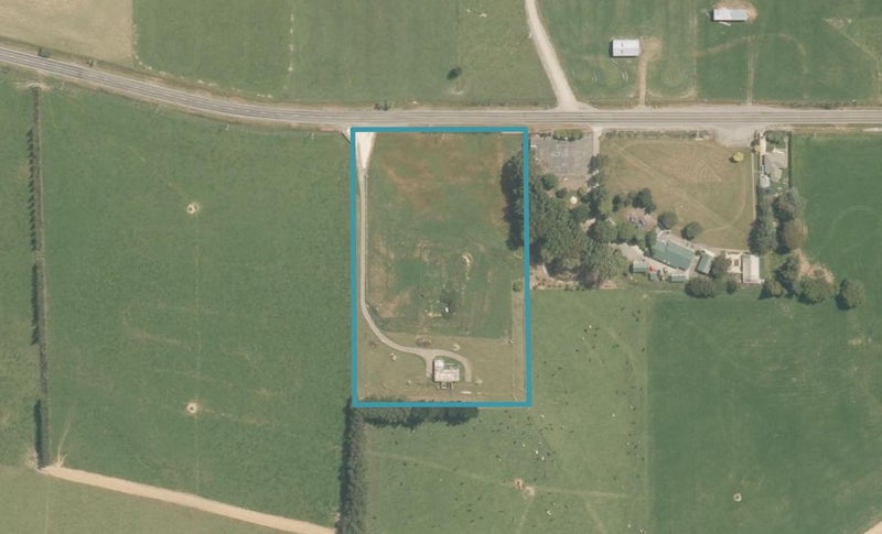 2230 Winton Hedgehope Highway, Hedgehope, Invercargill - Carousel 1