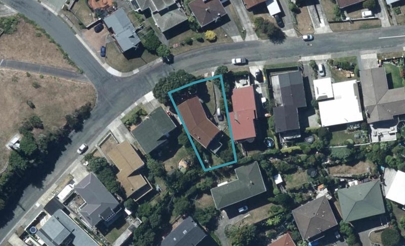 45 Pope Street, Camborne, Porirua - Carousel 1