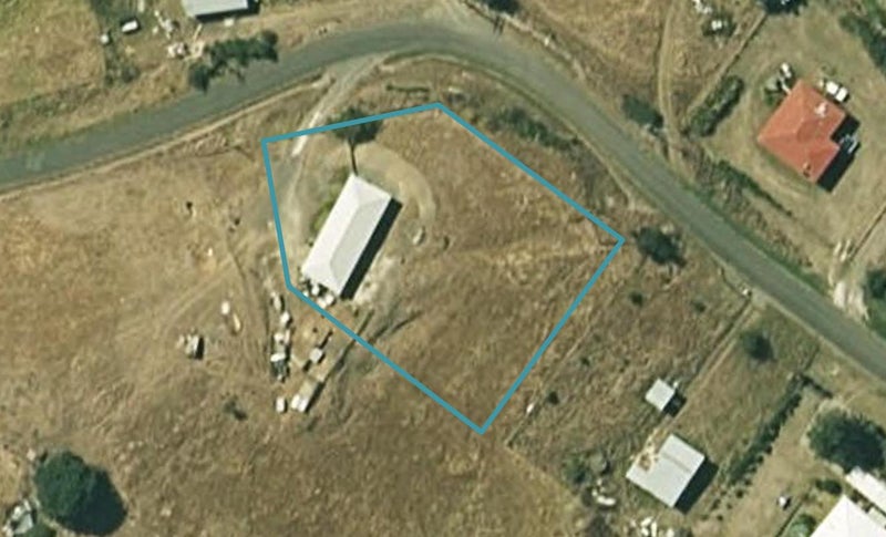 27 Colin White Road, Te Hauke, Ōtāne - Carousel 1