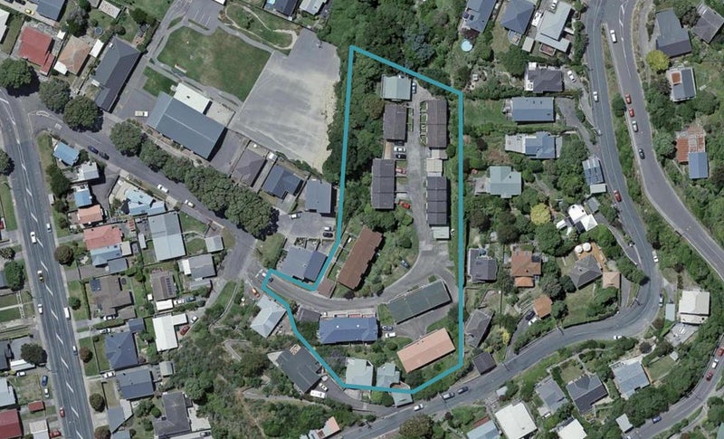 1 Mander Place, Miramar, Wellington - Carousel 1