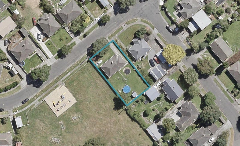 61 Godley Street, Waiwhetu, Lower Hutt - Carousel 1
