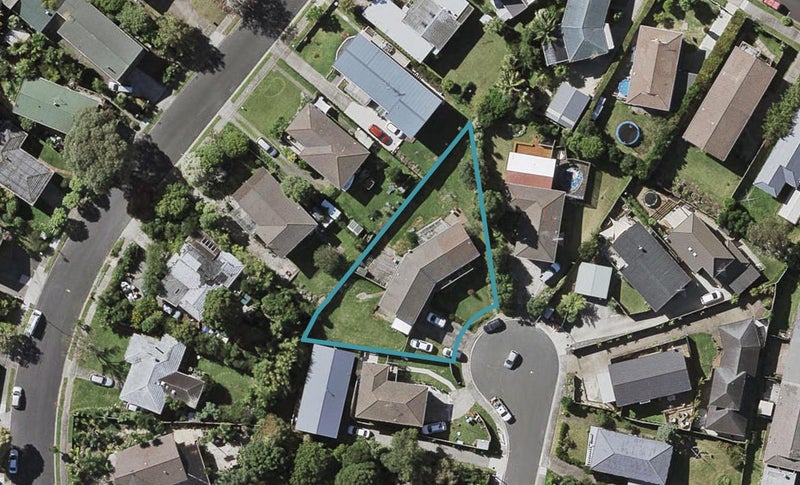 6 Ronald Algie Place, Saint Johns, Auckland - Carousel 1