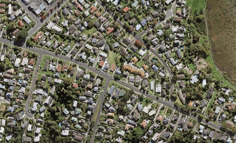 42 Exmouth Road, Northcote, Auckland - Carousel 1