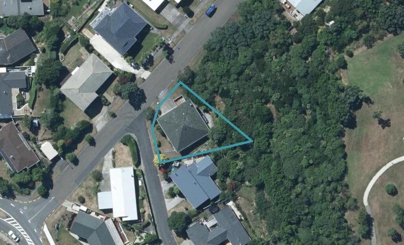 1 Meridian Way, Whitby, Porirua - Carousel 1