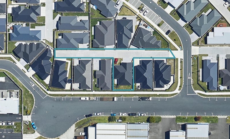5 Teachers Court, Papamoa Beach, Papamoa - Carousel 1