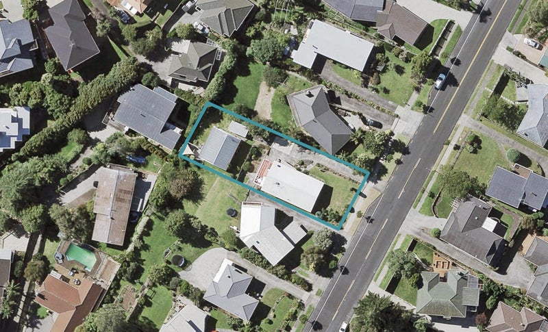 2/103 Bradbury Road, Highland Park, Auckland - Carousel 1