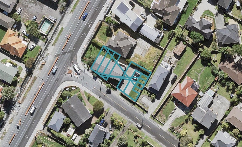2/85 Jaemont Avenue, Te Atatu South, Auckland - Carousel 1