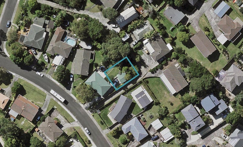79B Salamanca Road, Sunnynook, Auckland - Carousel 1