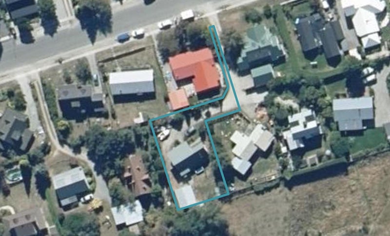 53 Oregon Drive, Kelvin Heights, Queenstown - Carousel 1