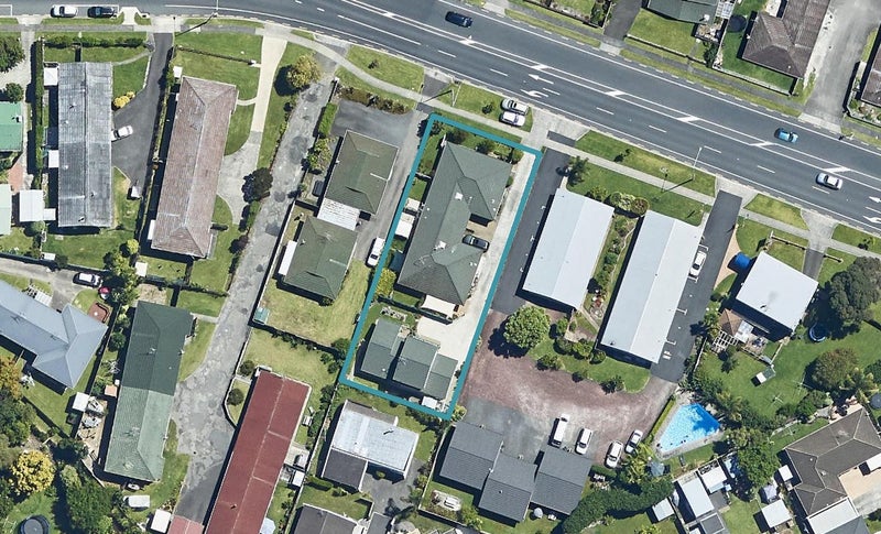 96B Chapel Street, Otumoetai, Tauranga - Carousel 1