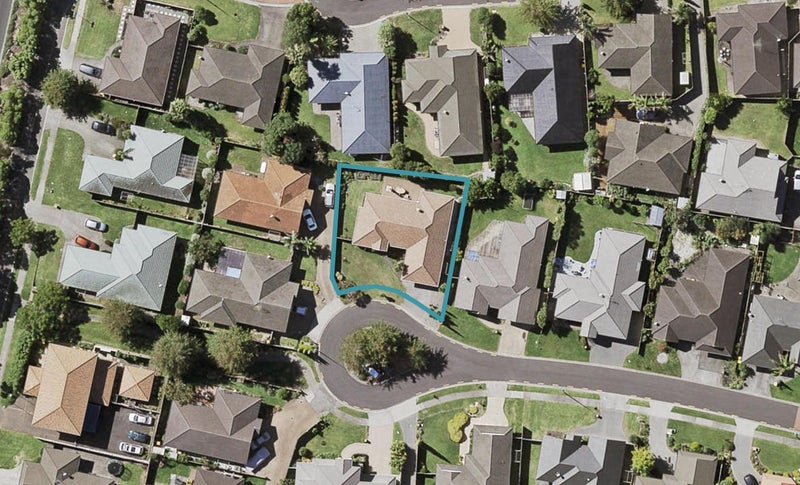 9 Coleraine Place, East Tamaki, Auckland - Carousel 1