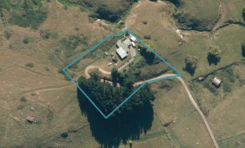 28 Colin White Road, Te Hauke, Hastings - Carousel 1
