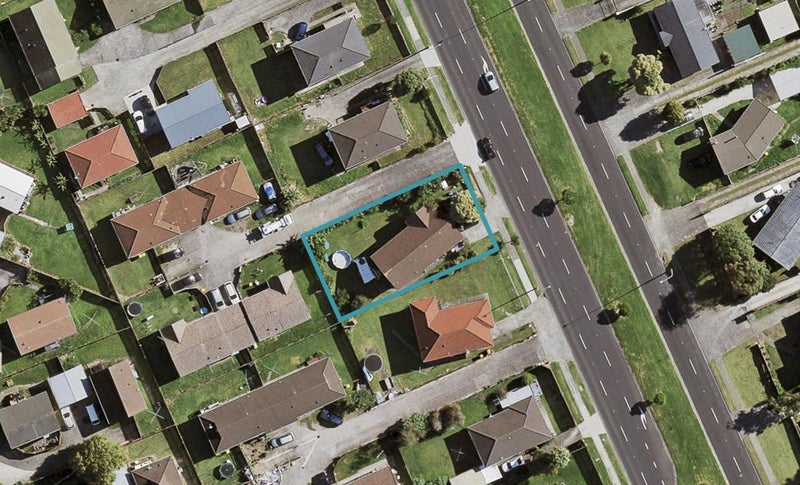 287 Roscommon Road, Clendon Park, Auckland - Carousel 1