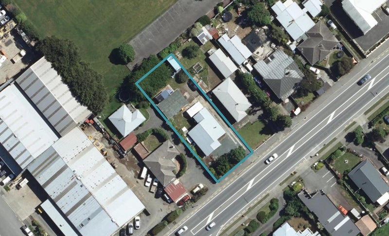 52 Gladstone Road, Richmond - Carousel 1