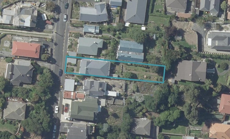33 College Street, Caversham, Dunedin - Carousel 1