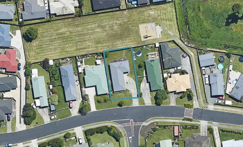 42 Solomon Street, Brookfield, Tauranga - Carousel 1