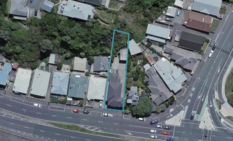 6 Wellington Road, Hataitai, Wellington - Carousel 1