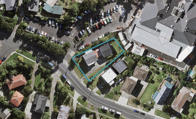 1/12 View Road, Wairau Valley, Auckland - Carousel 1