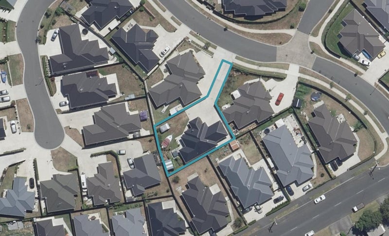 5 Stan Heather Drive, Glenview, Hamilton - Carousel 1