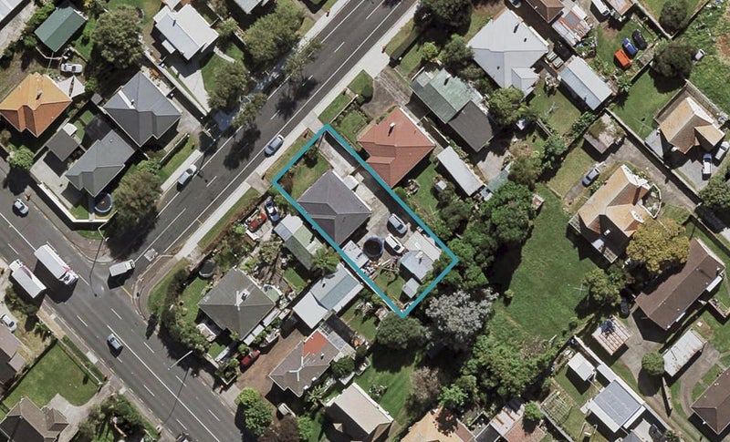 44 Lippiatt Road, Otahuhu, Auckland - Carousel 1