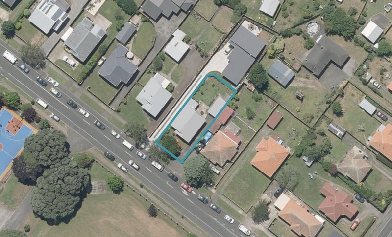 126 Grey Street, Springvale, Whanganui - Carousel 1