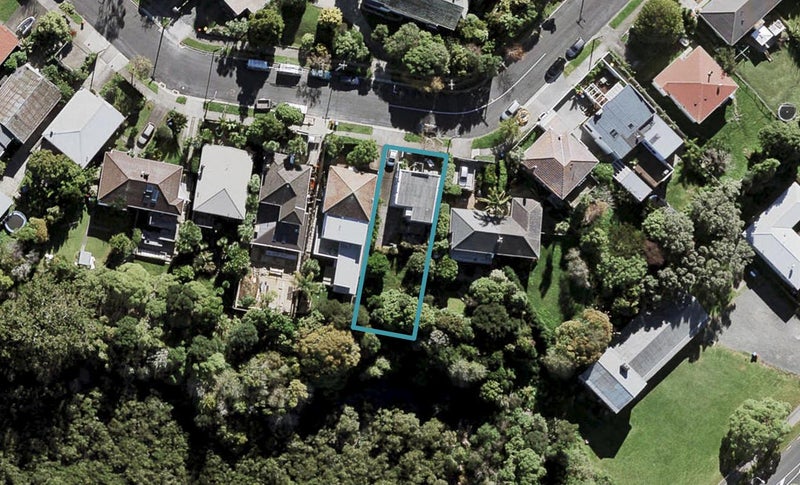 28 Westmere Crescent, Westmere, Auckland - Carousel 1