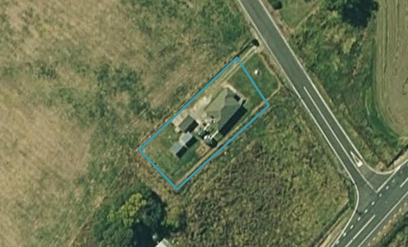 7 Burma Road, Te Hauke - Carousel 1