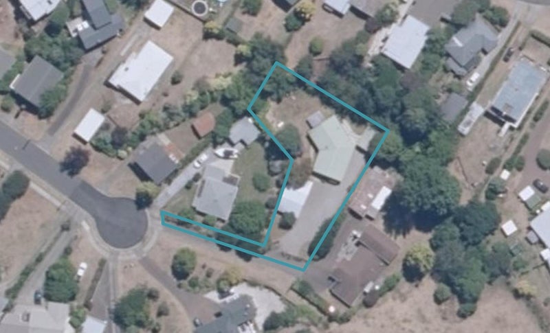 10 Kowhai Road, RAINBOW POINT, TAUPO - Carousel 1