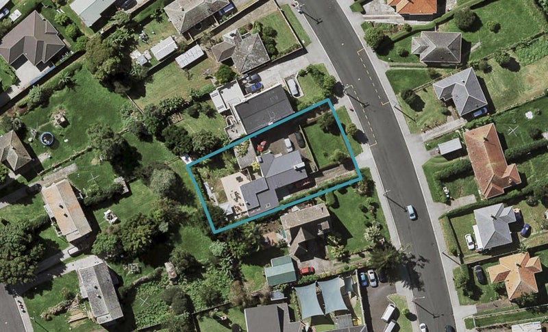 7/53 Court Crescent, Panmure, Auckland - Carousel 1