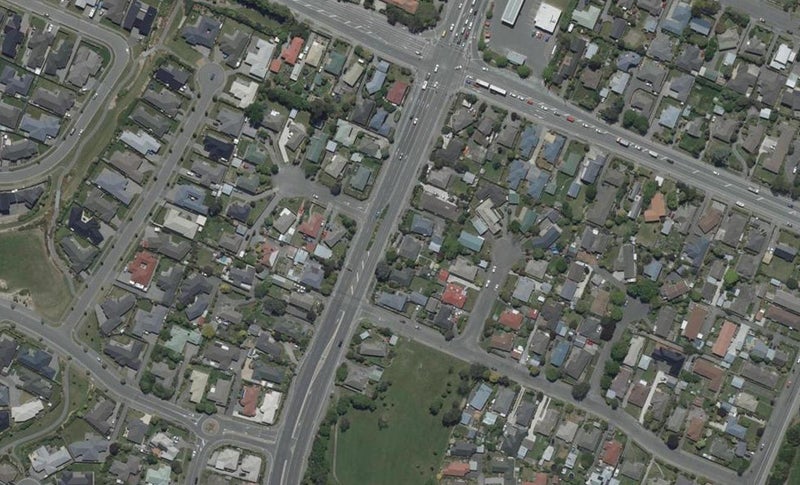 9 Masham Road, Broomfield, Christchurch - Carousel 1
