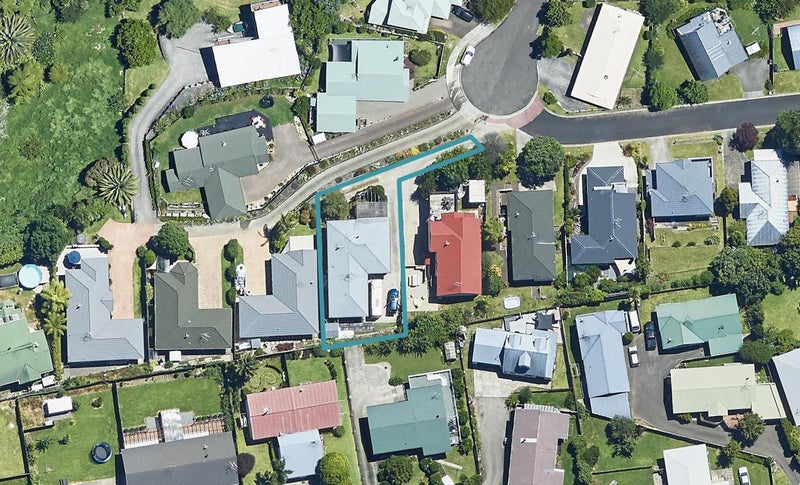 37 Te Koari Drive, Brookfield, Tauranga - Carousel 1