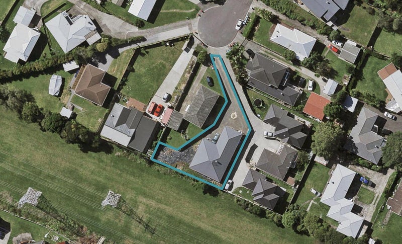 10A Bass Road, Mount Wellington, Auckland - Carousel 1