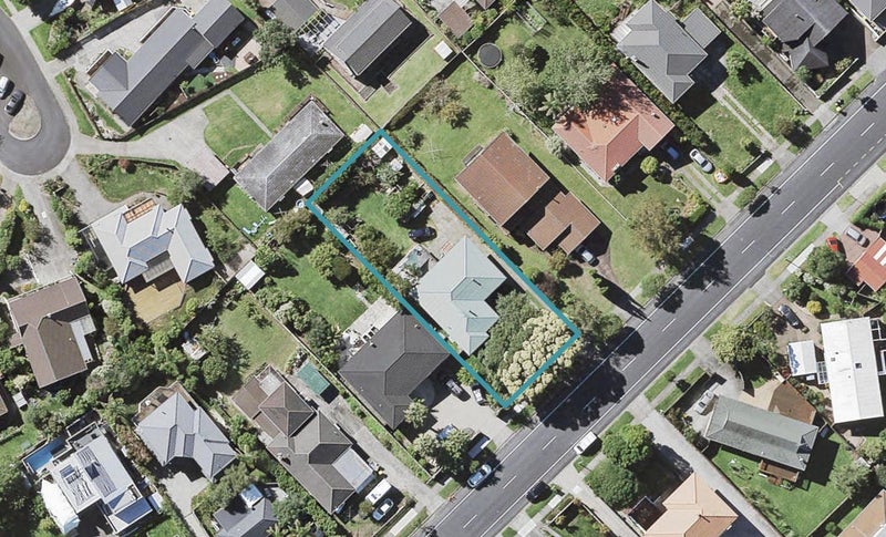 23A Bradbury Road, Botany Downs, Auckland - Carousel 1