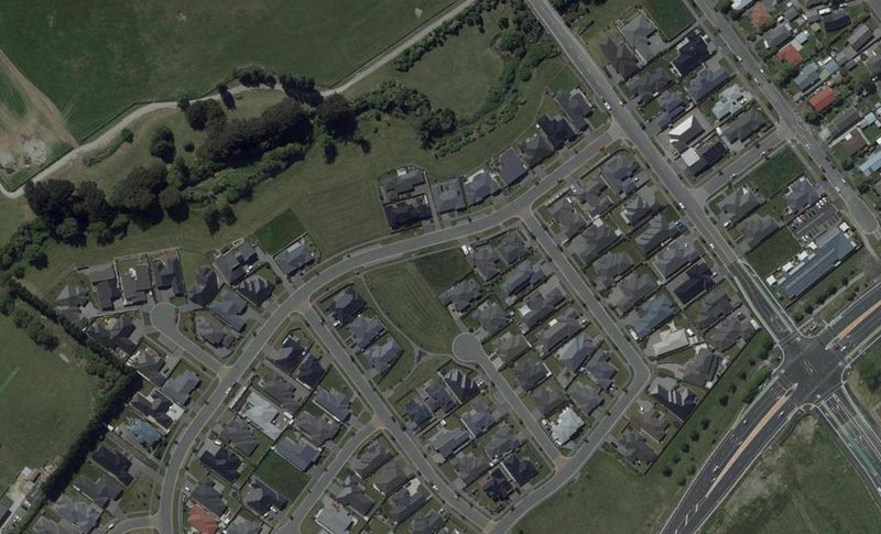 30 Euphrasie Drive, Aidanfield, Christchurch - Carousel 1