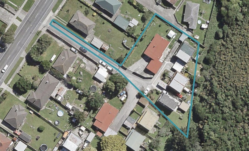 1/396 Cambridge TCE, Naenae, Lower Hutt - Carousel 1