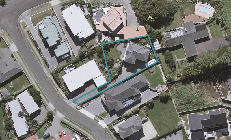 5 Nadine Stanton Drive, Bell Block, New Plymouth - Carousel 1