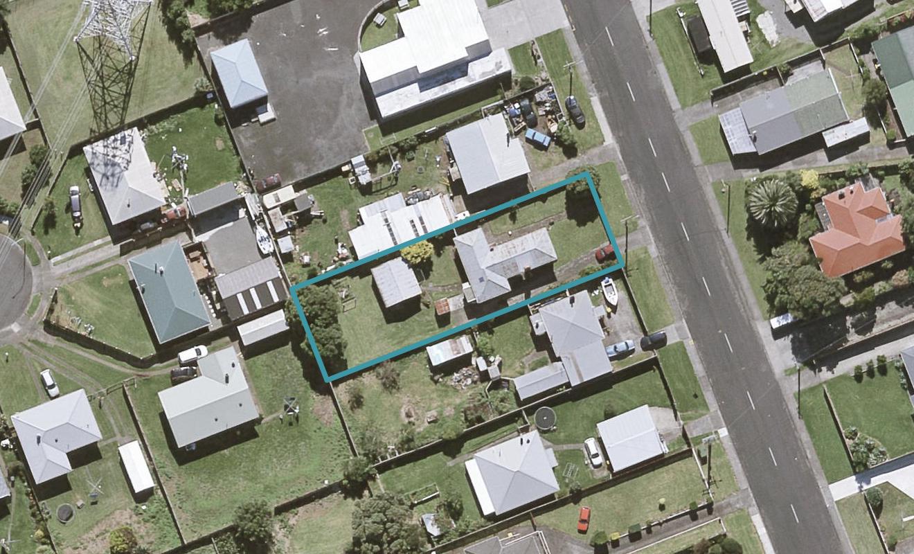 31 Paritutu Road, Spotswood, New Plymouth - Carousel 1