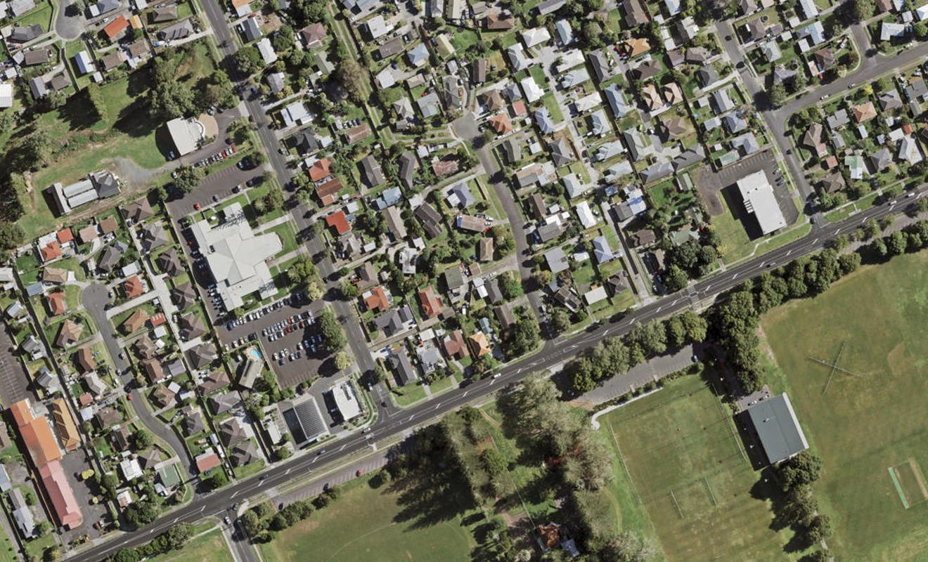 6 Minton Place, Manurewa, Auckland - Carousel 1