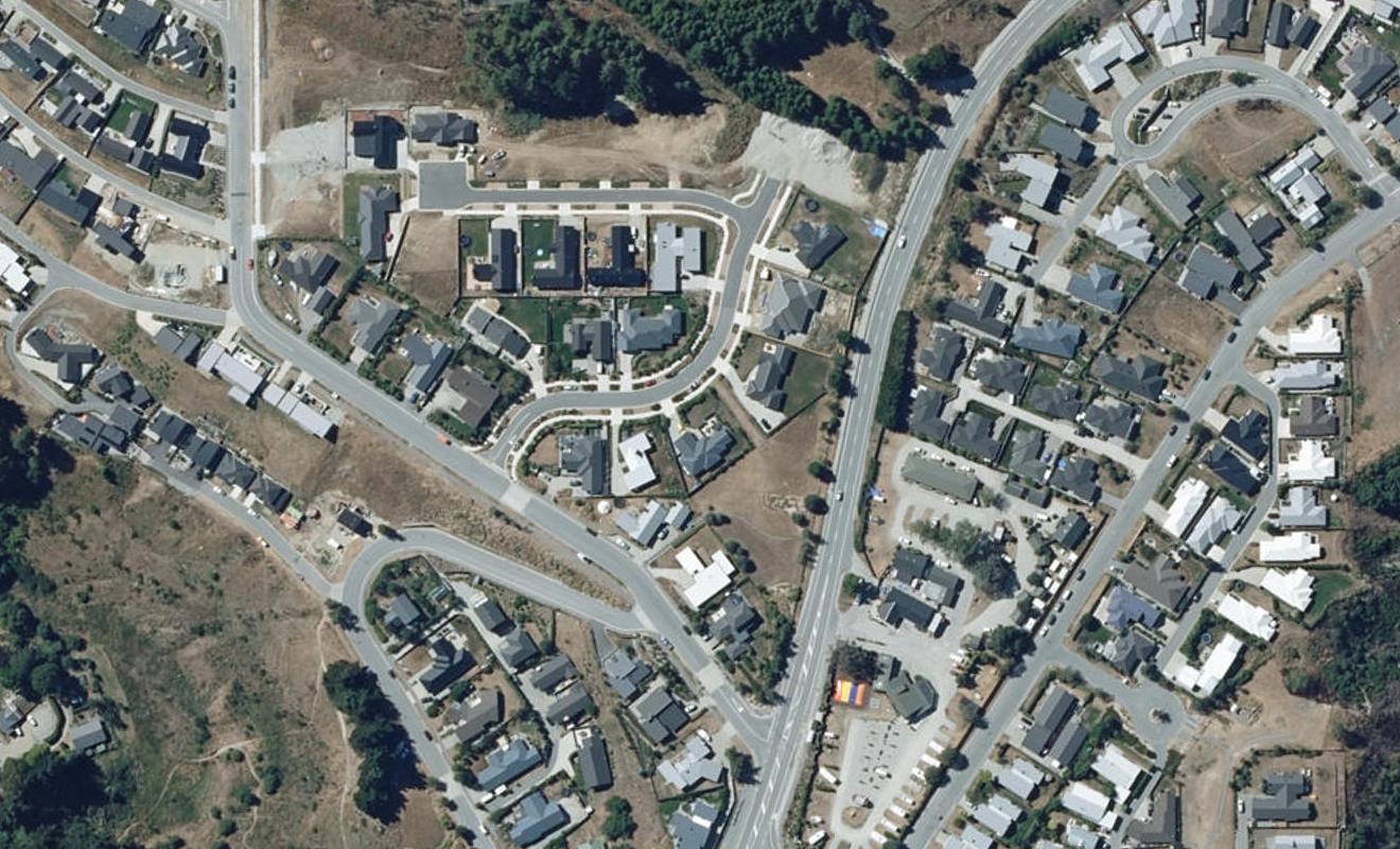 6 Evening Star Road, Arthurs Point, Queenstown - Carousel 1