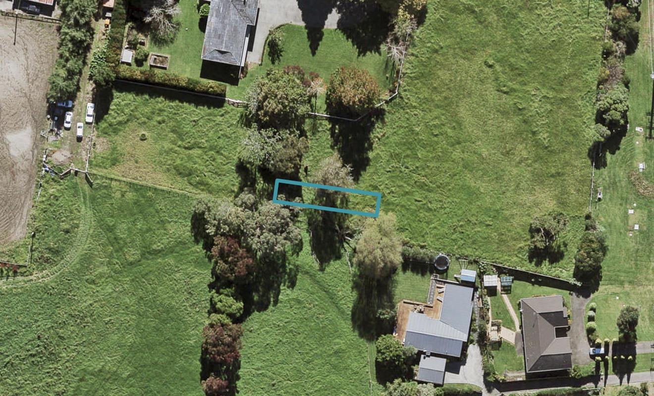 14 Rahopuru Road, WESTGATE, AUCKLAND - Carousel 1
