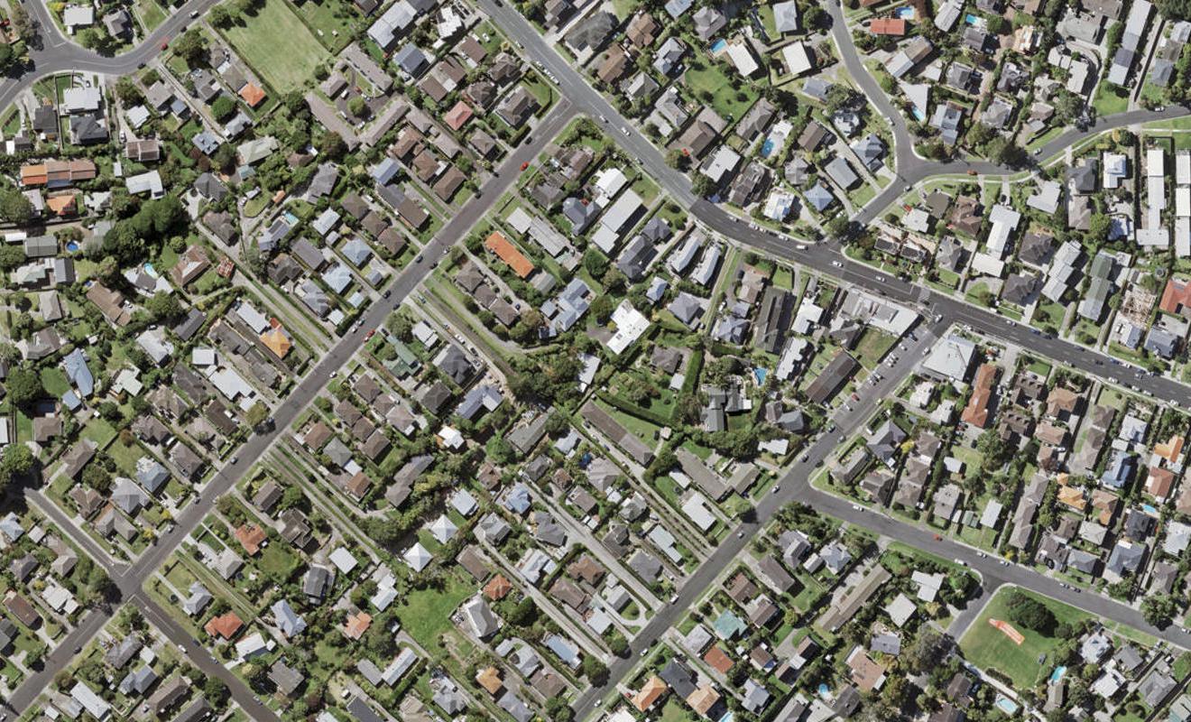 12C Gordon Avenue, Milford, Auckland - Carousel 1