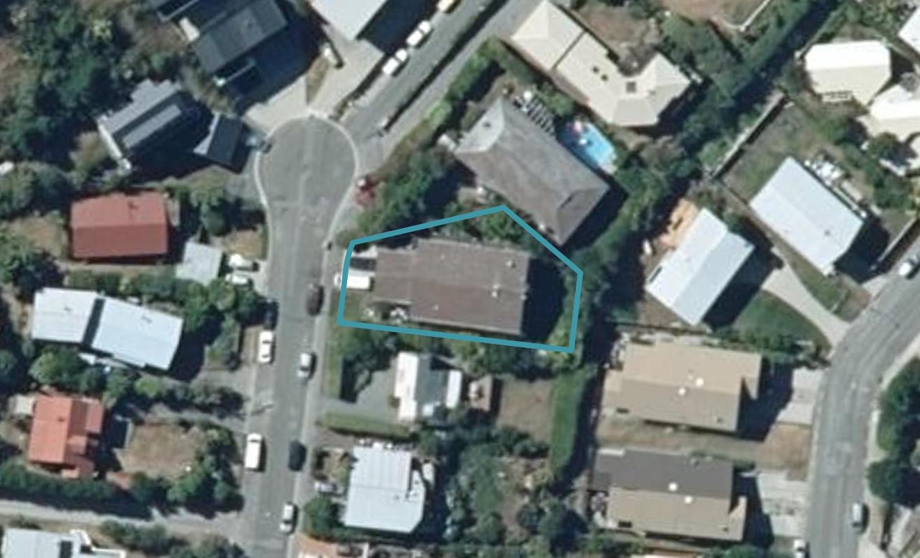 21A Avalon Crescent, Fernhill, Queenstown - Carousel 1