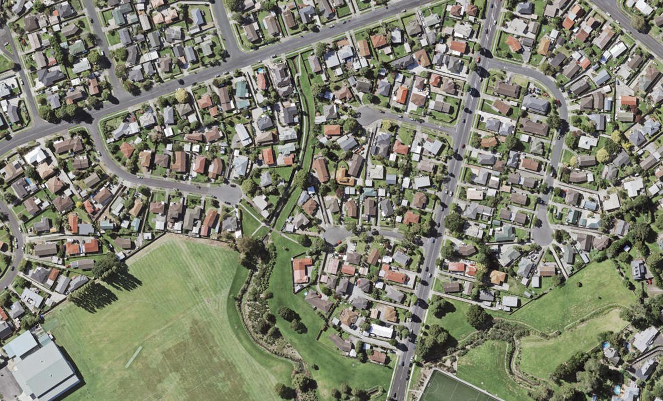 9B Tangelo Place, Bucklands Beach, Auckland - Carousel 1