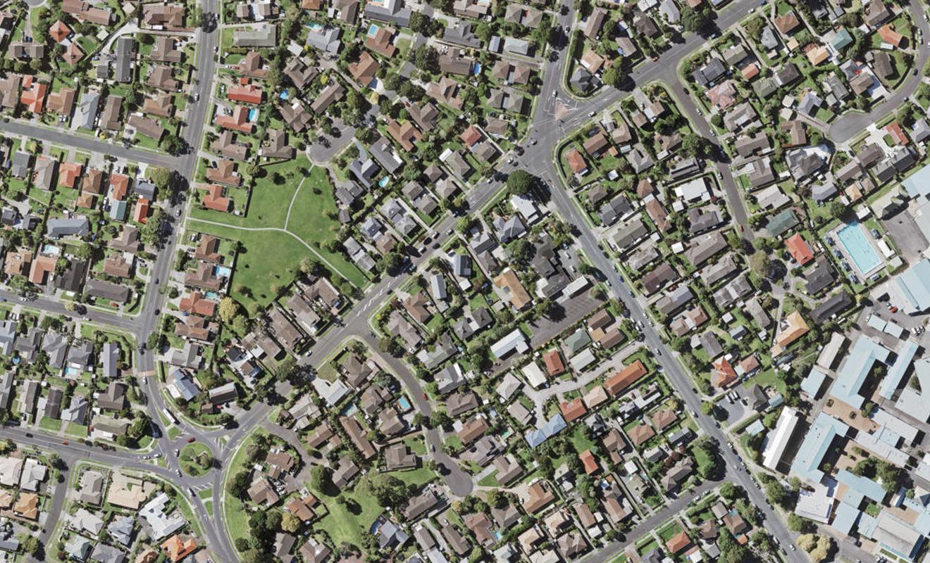8D Fortunes Road, Half Moon Bay, Auckland - Carousel 1