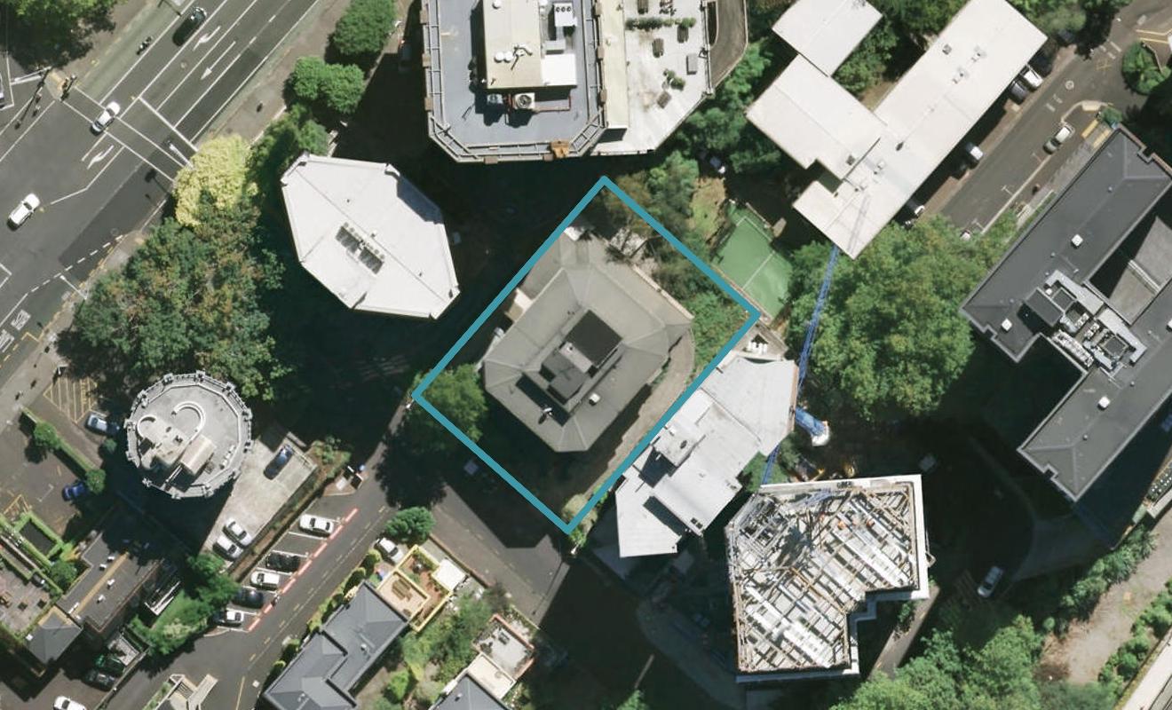 6E/2 Whitaker Place, Grafton, Auckland - Carousel 1