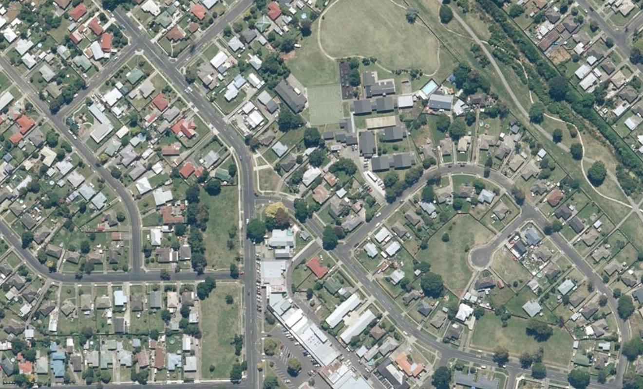 52 Geddis Avenue, Maraenui, Napier - Carousel 1