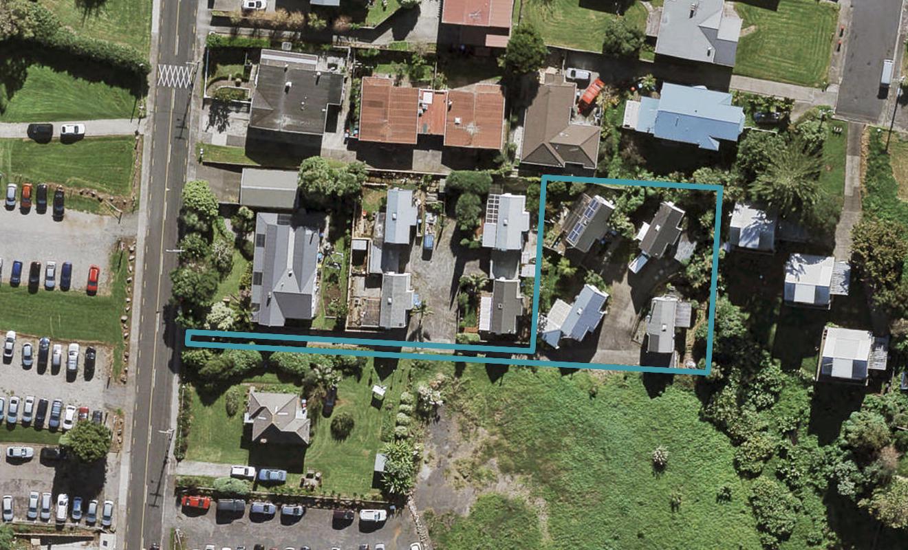 3/0 Pleasant Street, Onehunga, Auckland - Carousel 1