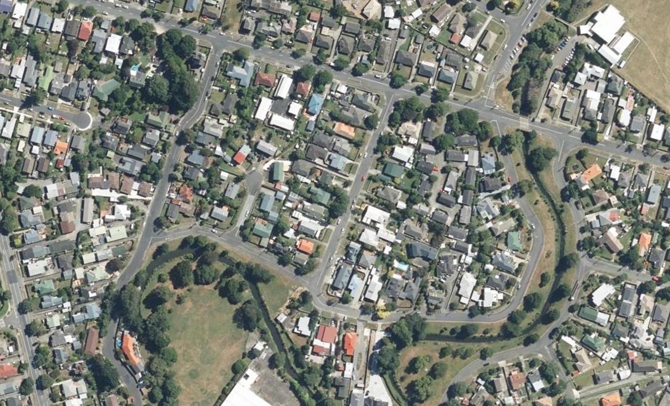 14 Waitui Crescent, Waiwhetu, Lower Hutt - Carousel 1