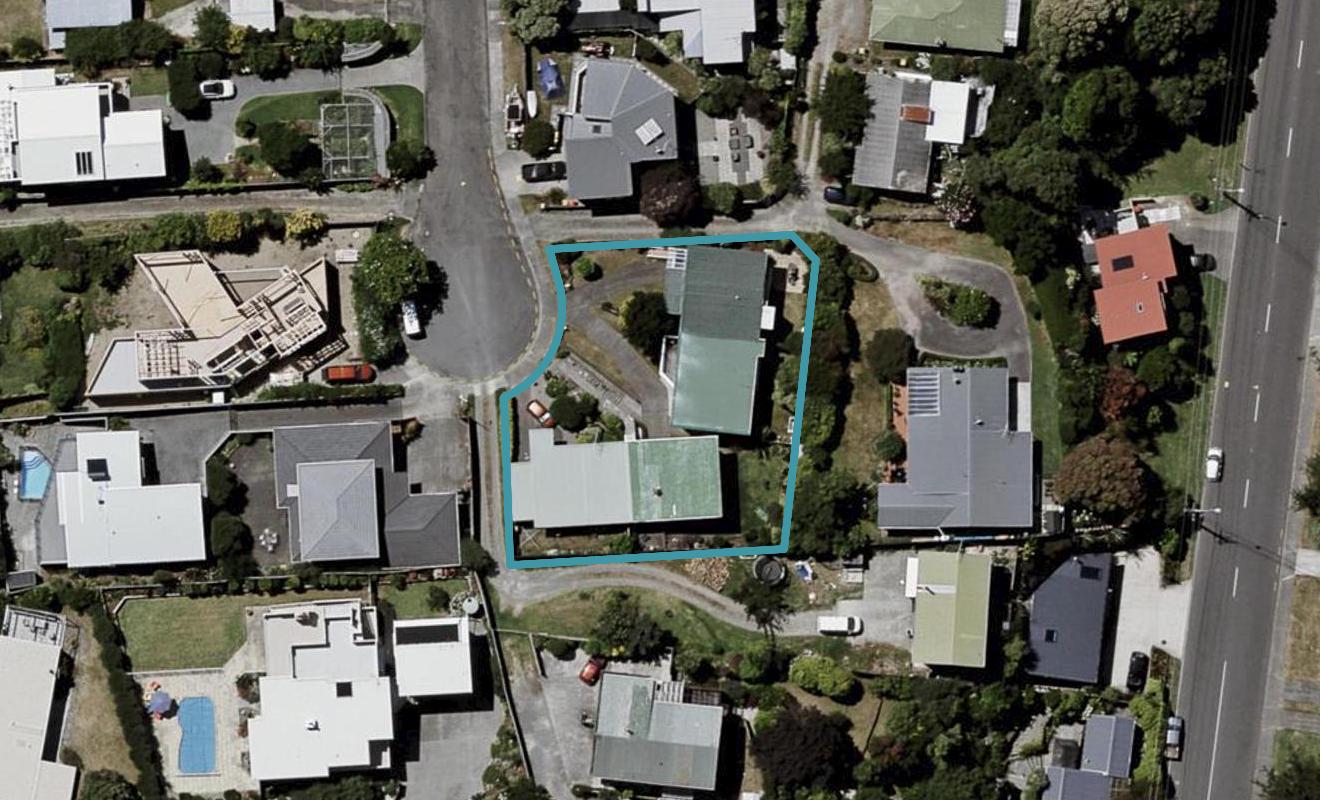 21 Newry Road, Raumati Beach, Paraparaumu - Carousel 1